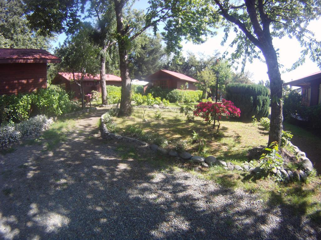 Cabanas Santa Maria Пукон Экстерьер фото