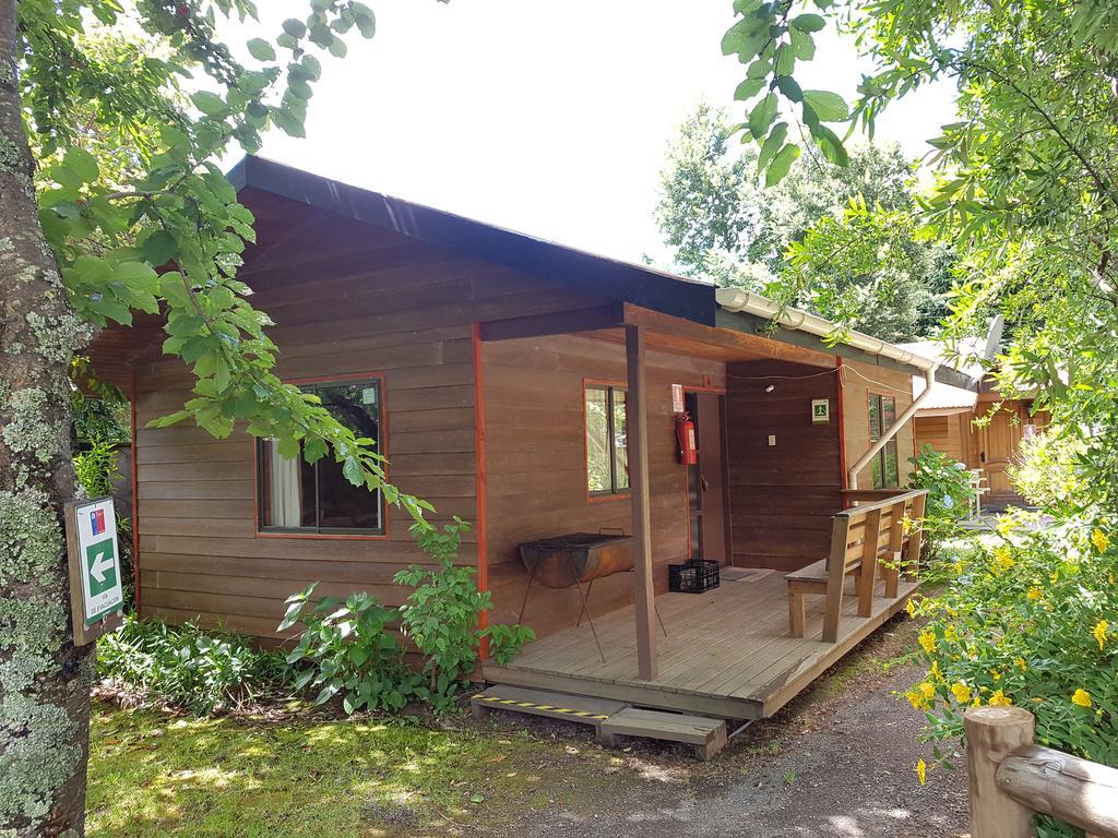 Cabanas Santa Maria Пукон Экстерьер фото